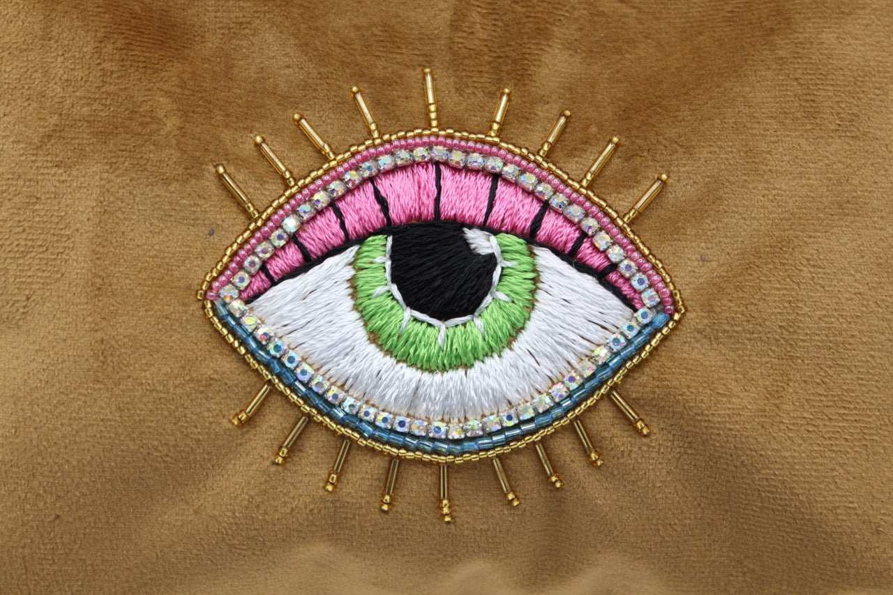 Eye bag