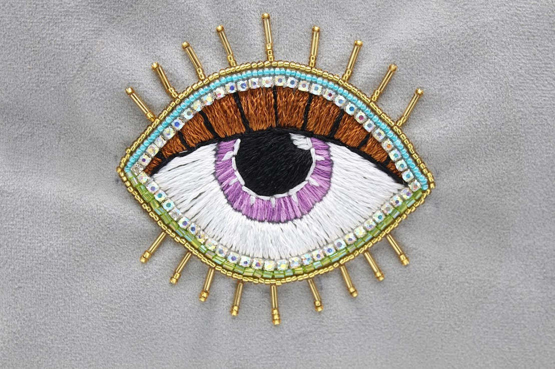 Velvet eye pouch bag