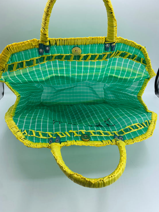 Mercado bag magic embroidered handbag