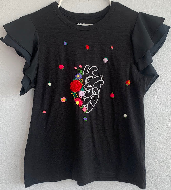 Floral heart short sleeve t-shirt