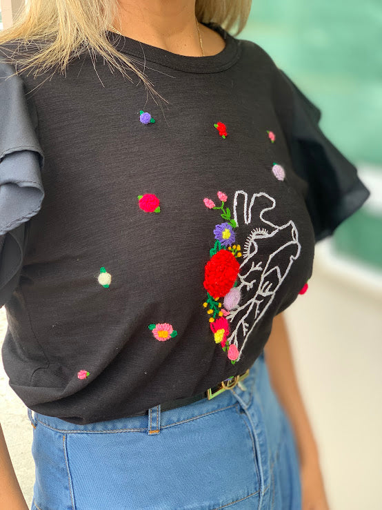 Floral heart short sleeve t-shirt