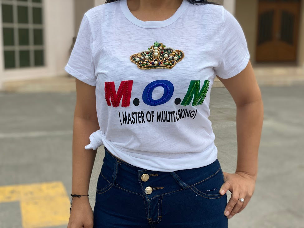 MOM t-shirt