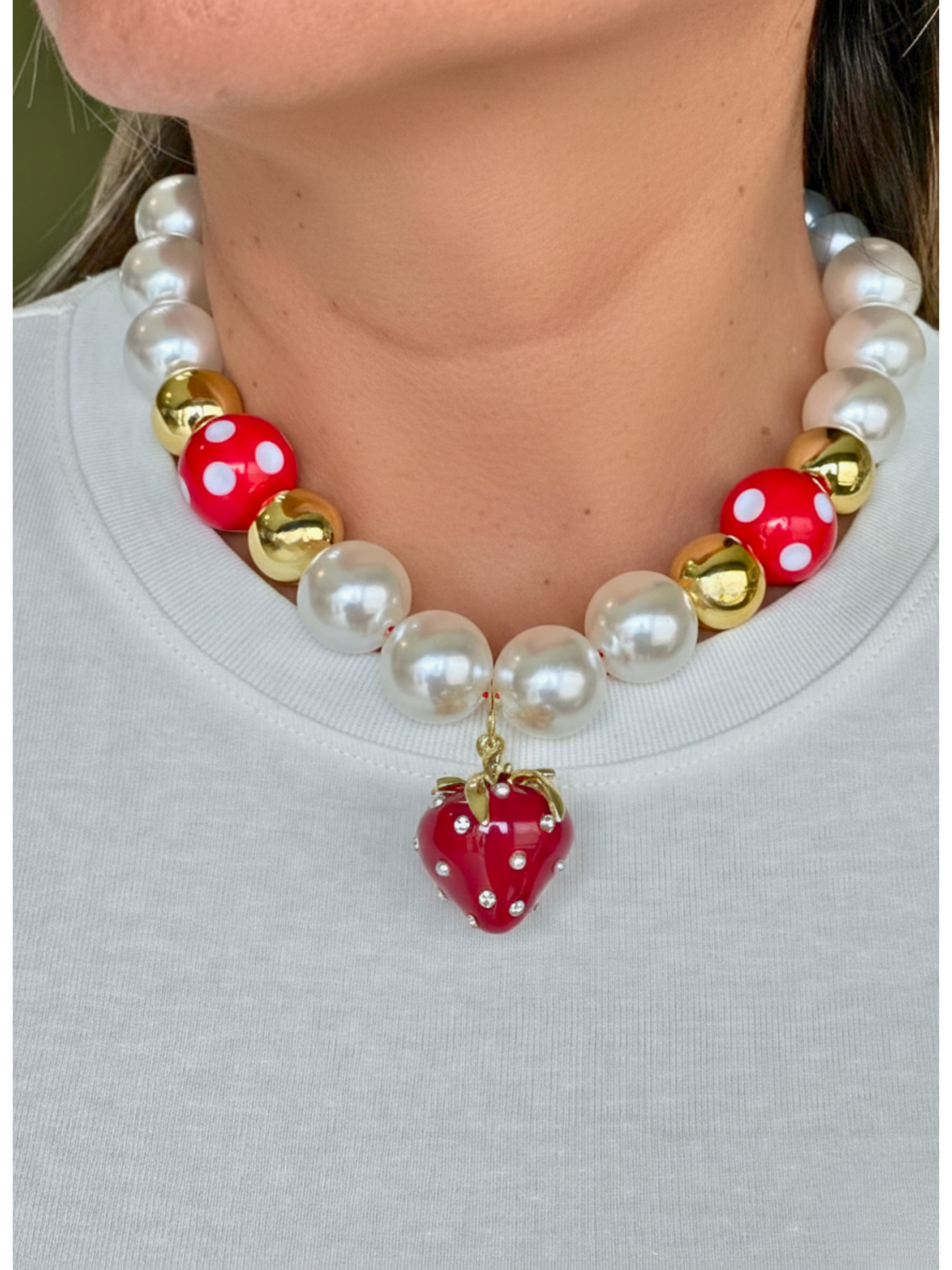 Strawberry Chunky collar