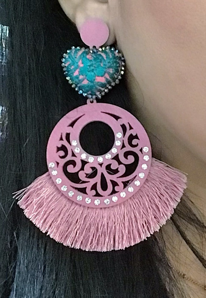 EMBROIDERED HEART EARRING