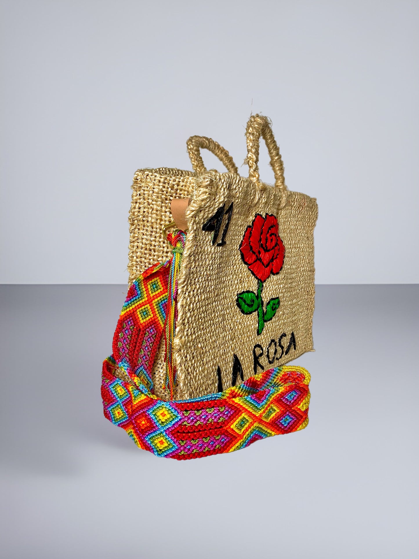 La Rosa lottery henequen bag